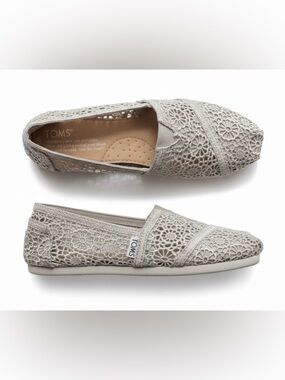 TOMS | Women's Floral Crochet Lace Loafers - Grey - Alpargata Cloudbound